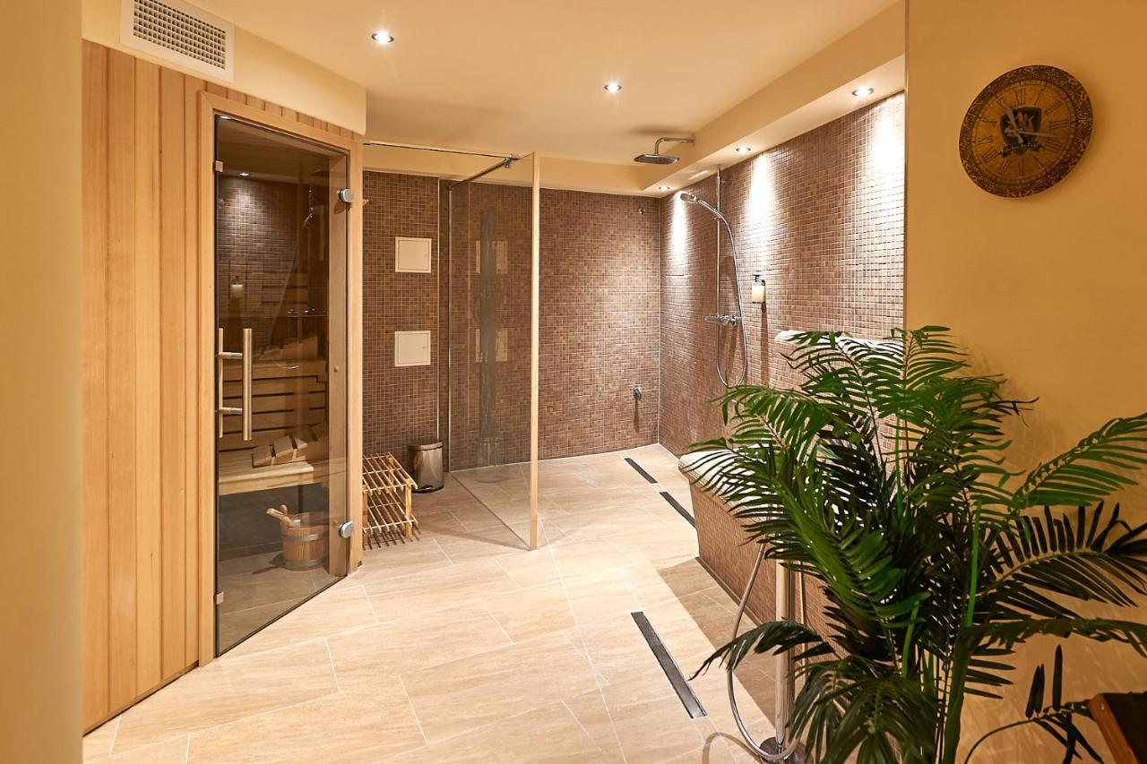 רוסטוק Hotel Belvedere מראה חיצוני תמונה