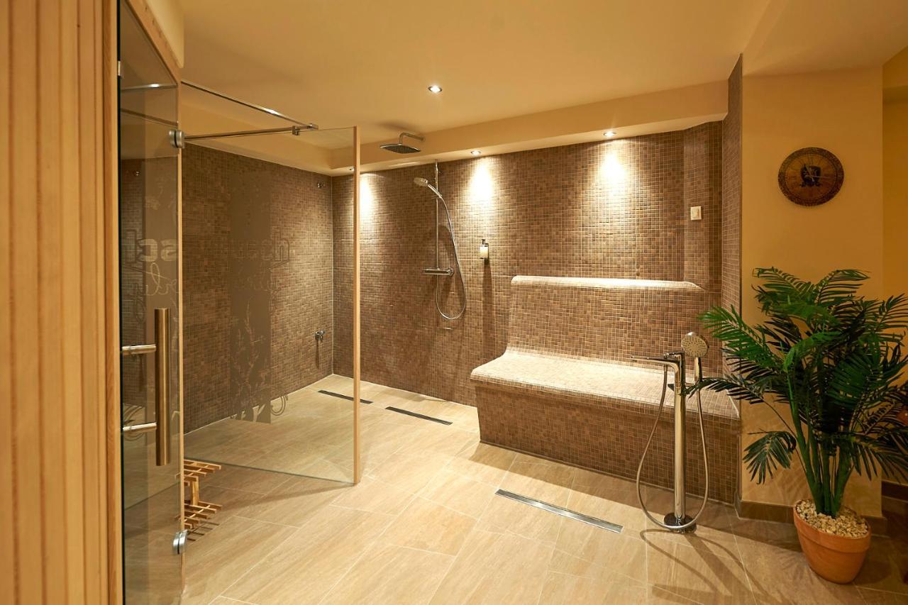 רוסטוק Hotel Belvedere מראה חיצוני תמונה