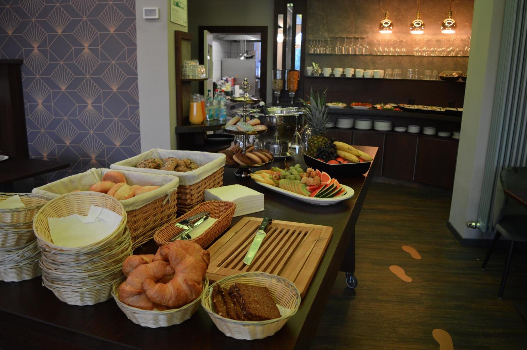 רוסטוק Hotel Belvedere מראה חיצוני תמונה