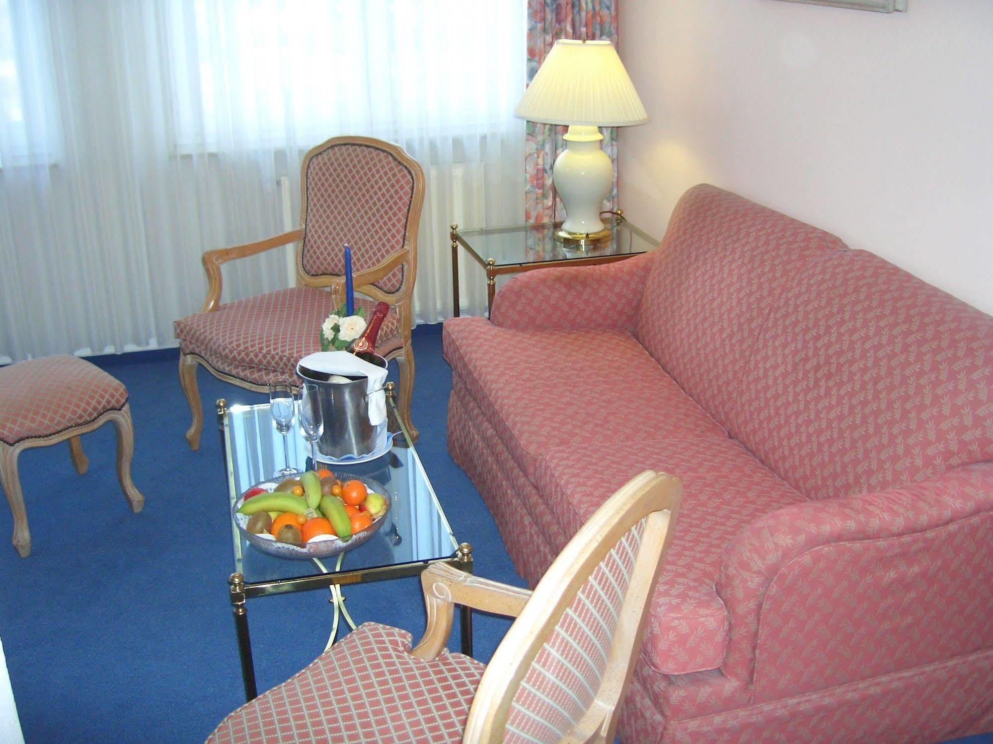 רוסטוק Hotel Belvedere מראה חיצוני תמונה